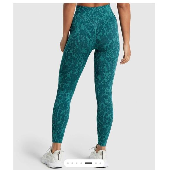Gymshark Adapt Animal Seamless Leggings size Small - Picture 1 of 9